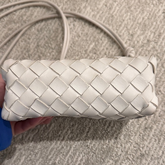 Bottega Veneta Mini Camera Loop Bag - Picture 7 of 7